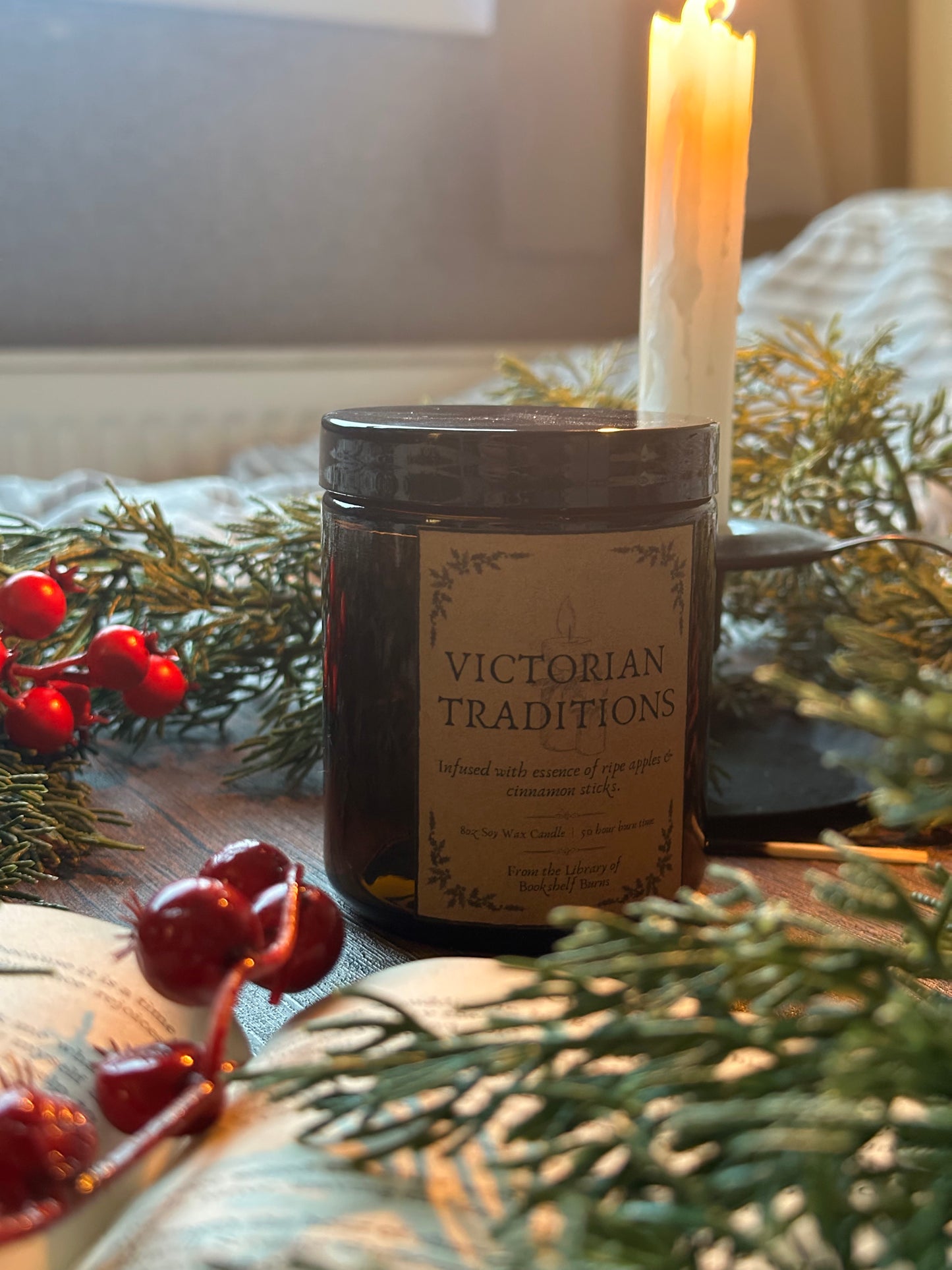 Victorian Traditions- Apple & Cinnamon Scented Soy Wax Candle