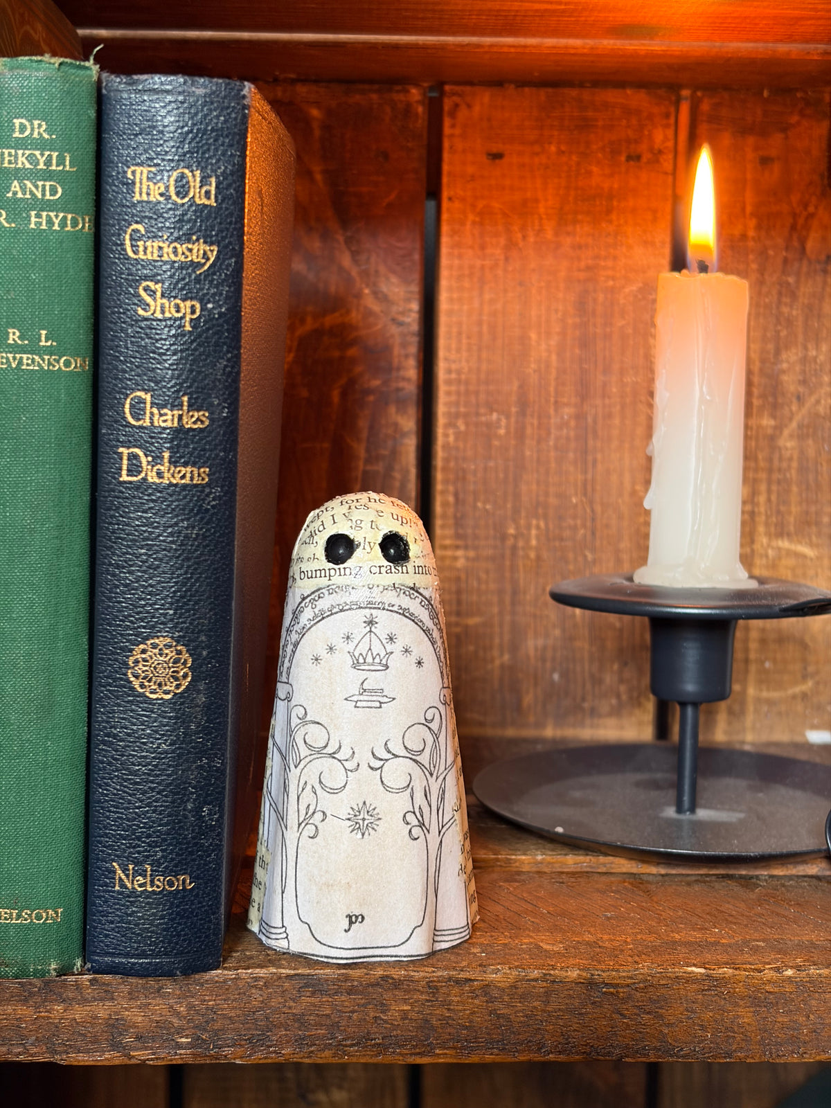 The Bookish Souls - Handmade Ghosts