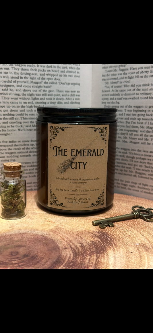 The Emerald City - Honey & Vanilla Scented Soy Wax Candle